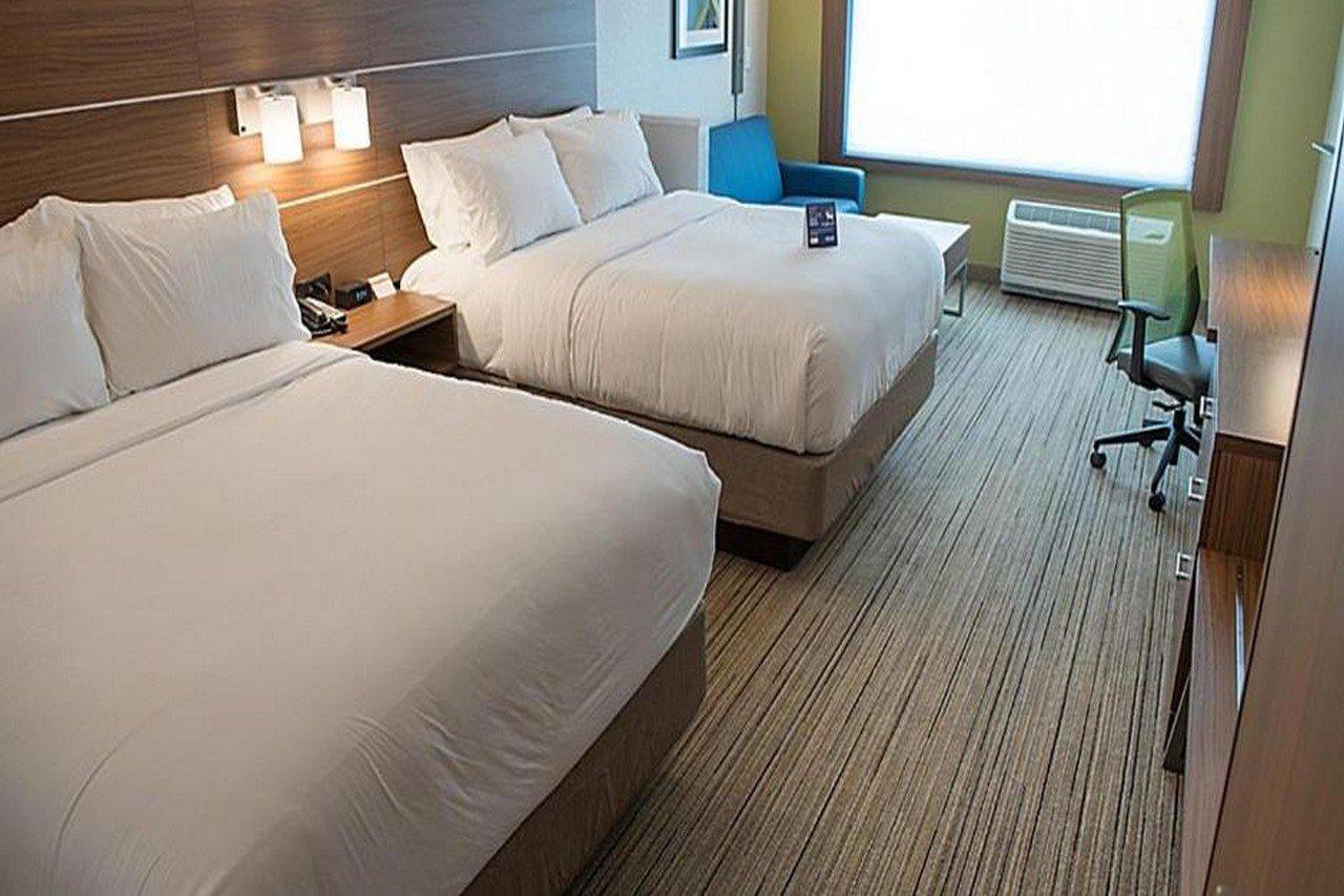 Express & North - Vandalia By Ihg Dayton