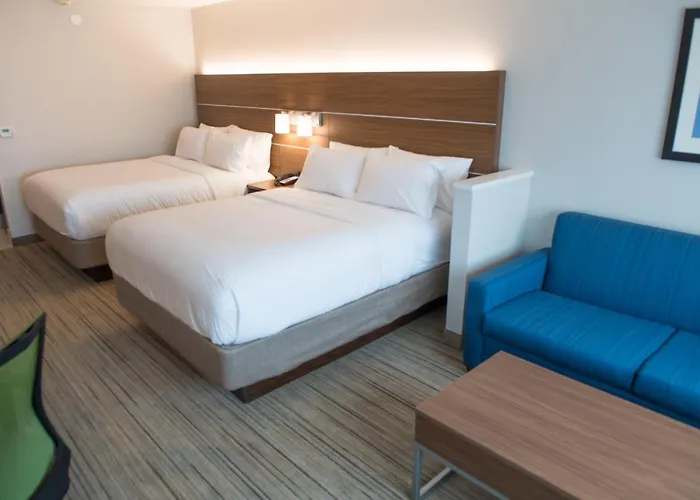 Holiday Inn Express & Suites Dayton North - Vandalia By Ihg